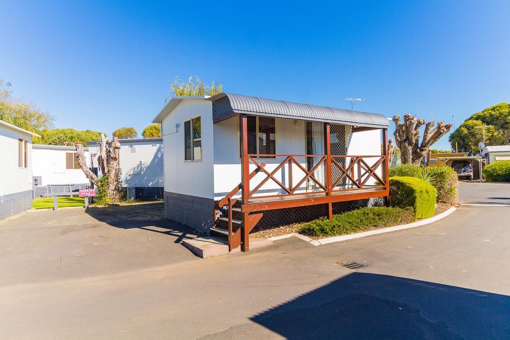 Riverside Cabin Park Eaton Exterior foto
